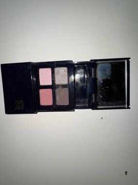 Estee Lauder Essential Eyeshadow Quartet 03 Smoky Pink